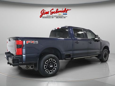 Used 2025 Ford F250 Platinum AWD/4WD image 8
