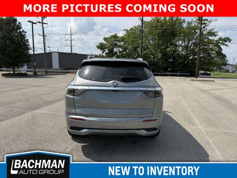 Used 2024 Buick Enclave Avenir w/ Avenir Technology Package AWD/4WD image 4