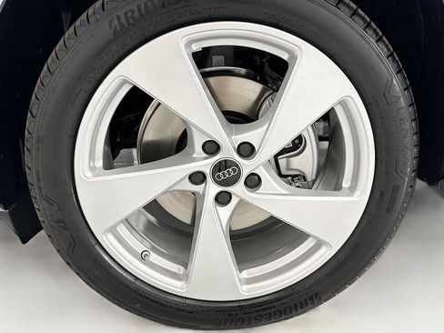 Used 2026 Audi Q5 Premium Plus w/ Premium Plus AWD/4WD image 29