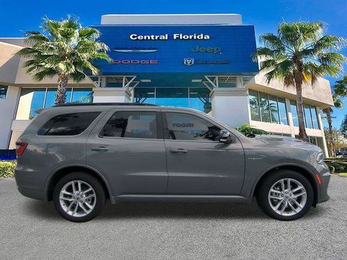 Certified 2023 Dodge Durango R/T RWD image 4
