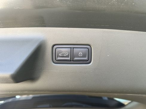 Used 2025 Hyundai Santa Fe Calligraphy FWD image 33