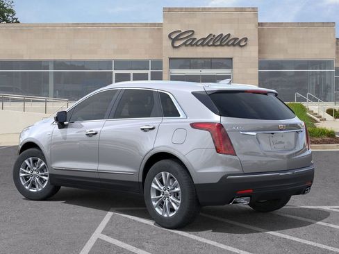 New 2026 Cadillac XT5 Luxury image 3