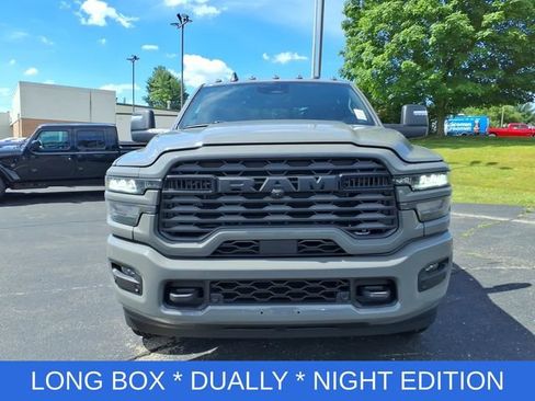 New 2026 RAM 3500 Big Horn AWD/4WD image 2