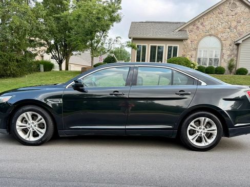 Used 2013 Ford Taurus SEL FWD image 8