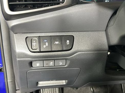 Used 2022 Hyundai Ioniq SEL FWD image 19