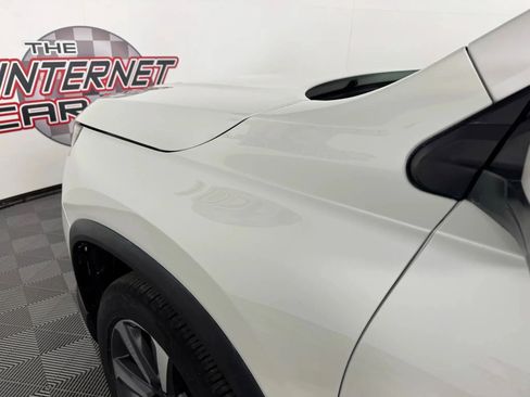 Used 2023 Honda Pilot Touring image 26