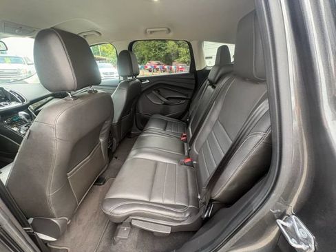 Used 2015 Ford Escape Titanium w/ Equipment Group 301A AWD/4WD image 13