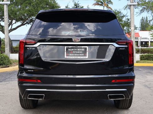 Used 2020 Cadillac XT6 Premium Luxury AWD/4WD image 13
