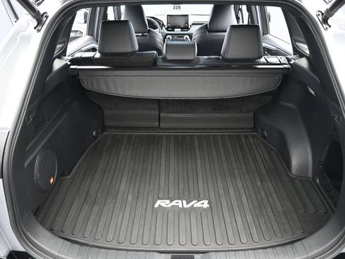Used 2021 Toyota RAV4 XSE AWD/4WD image 10