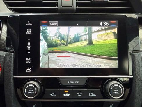 Used 2018 Honda Civic EX image 16