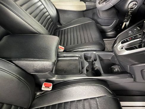 Used 2017 Honda CR-V LX image 33