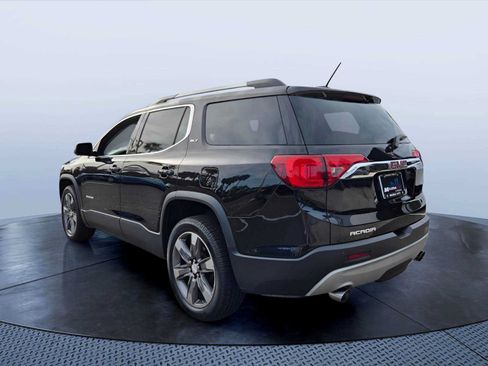 Used 2017 GMC Acadia SLT FWD image 9