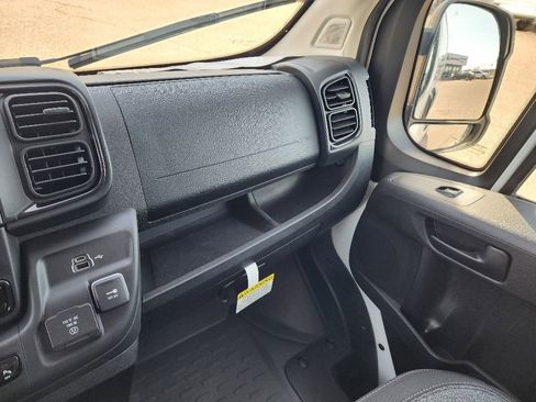New 2025 RAM ProMaster 2500 w/ Cold Weather Group image 17