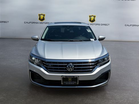 Used 2020 Volkswagen Passat 2.0T R-Line FWD image 8