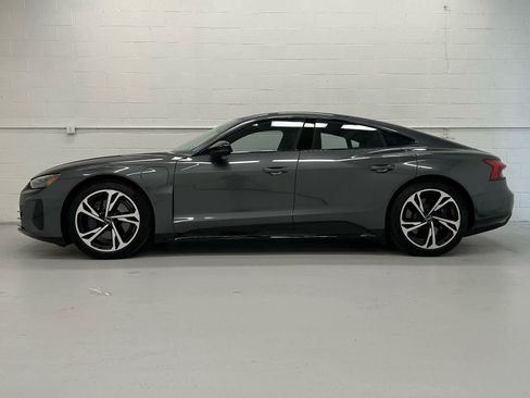 Used 2022 Audi e-tron GT Prestige w/ Prestige Package AWD/4WD image 3