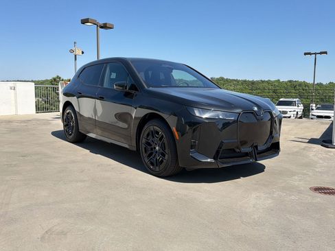 New 2026 BMW iX xDrive45 w/ M Sport Package image 7