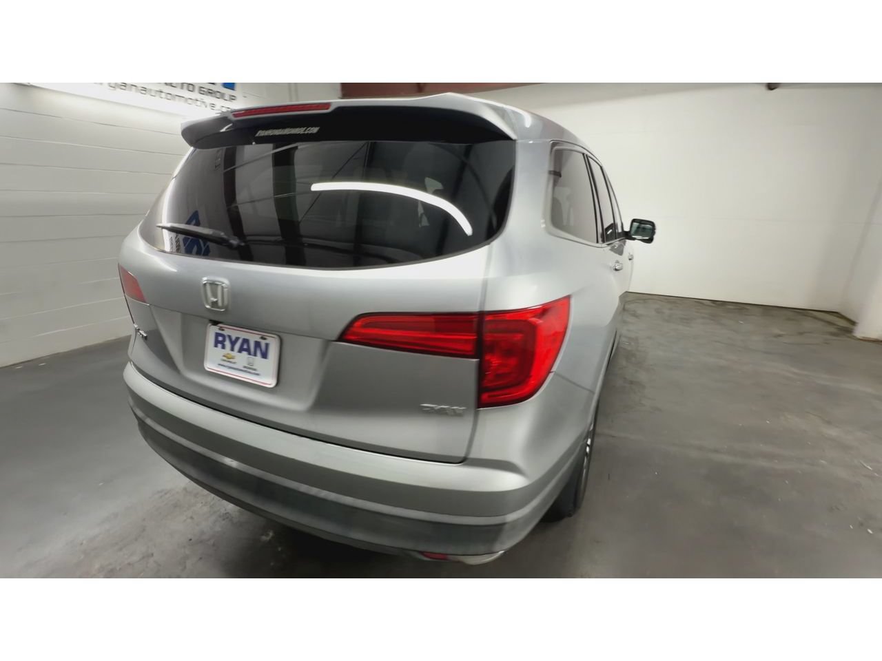 Used 2017 Honda Pilot EX-L image 8
