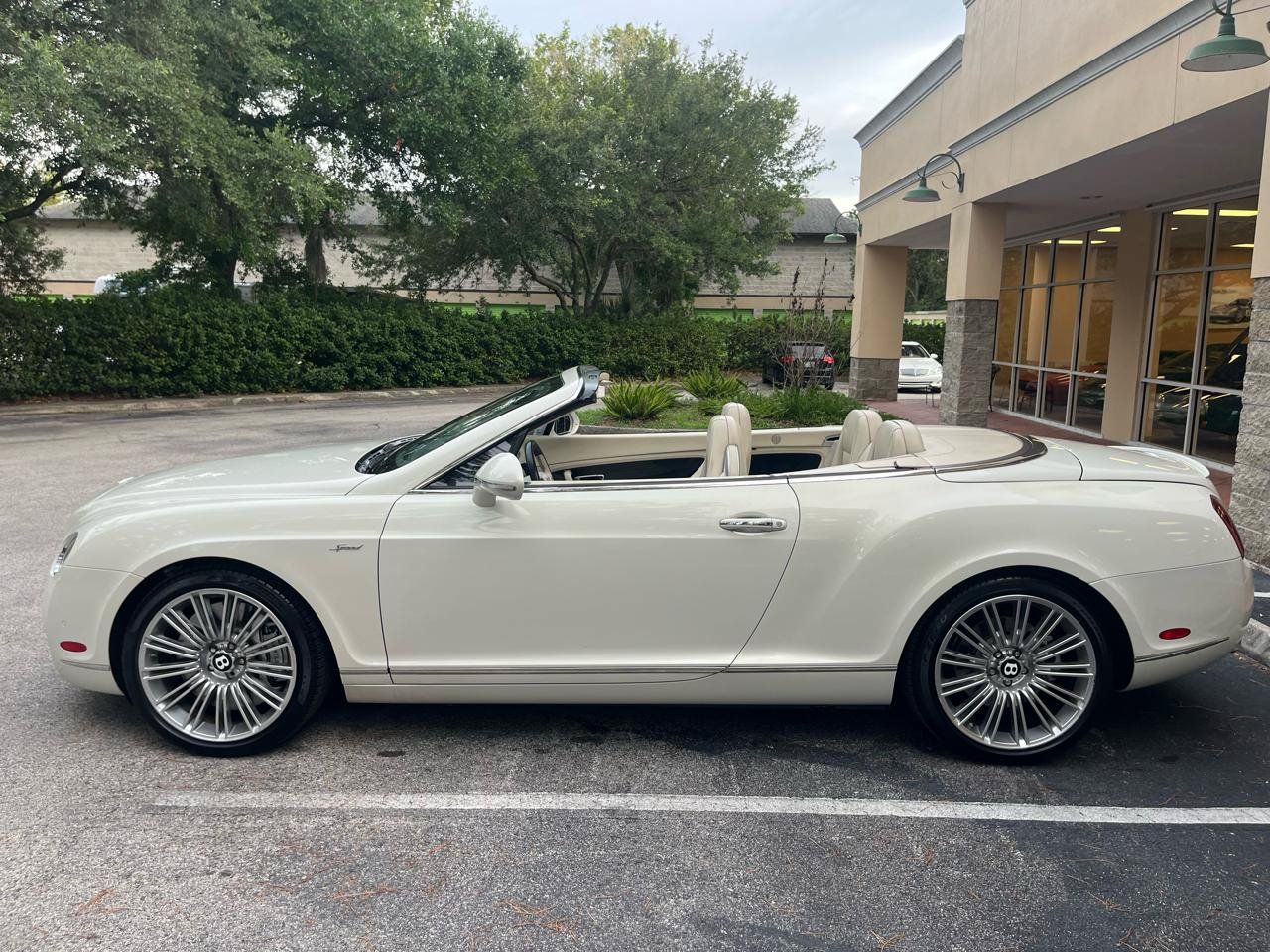 Used 2010 Bentley Continental GT Speed w/ Convenience Specification Pkg AWD/4WD image 10