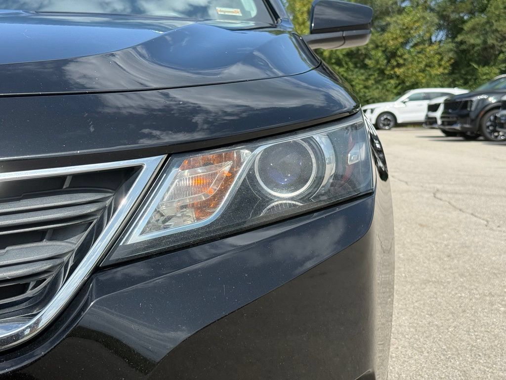 Used 2015 Chevrolet Impala LS FWD image 3