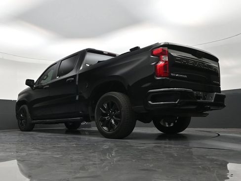 Used 2023 Chevrolet Silverado 1500 Custom RWD image 22