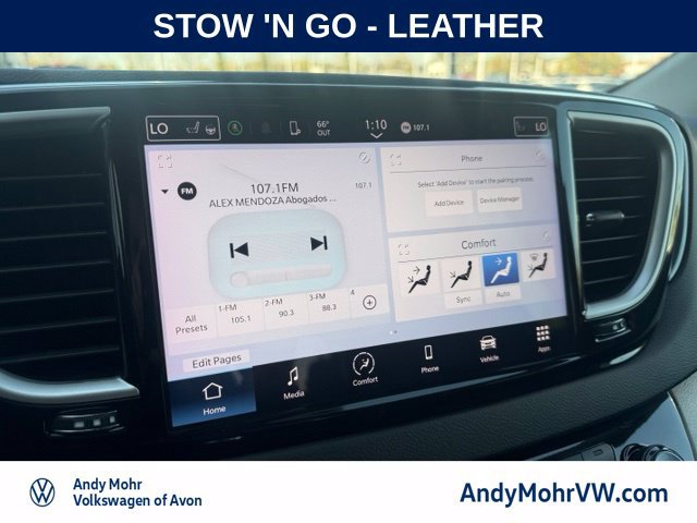 Used 2024 Chrysler Pacifica Touring-L FWD image 23