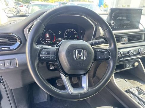 Used 2023 Honda Pilot EX-L image 21