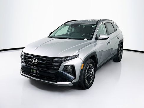 Used 2025 Hyundai Tucson SEL image 3