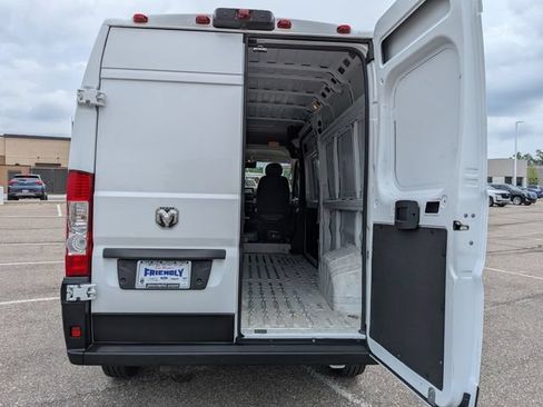 Used 2023 RAM ProMaster 2500 FWD image 10