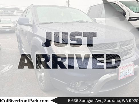 Used 2017 Dodge Journey Crossroad image 1