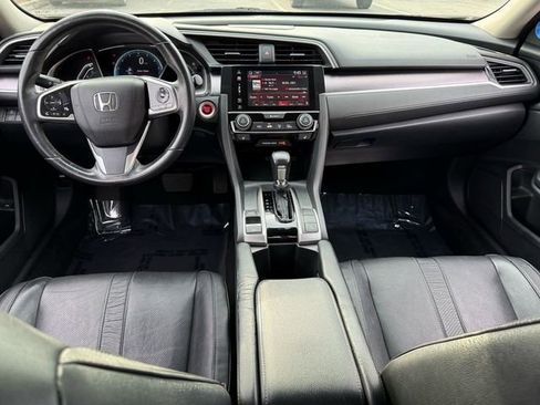 Used 2017 Honda Civic Touring image 12