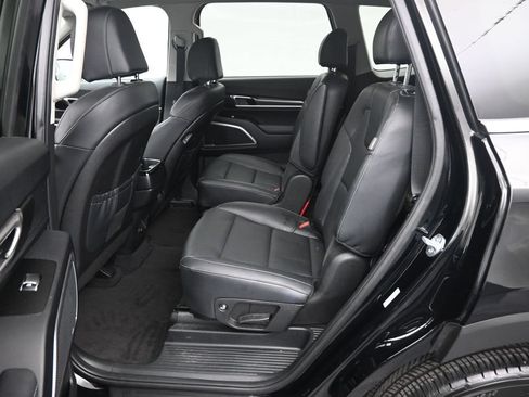 Used 2024 Kia Telluride S FWD image 21