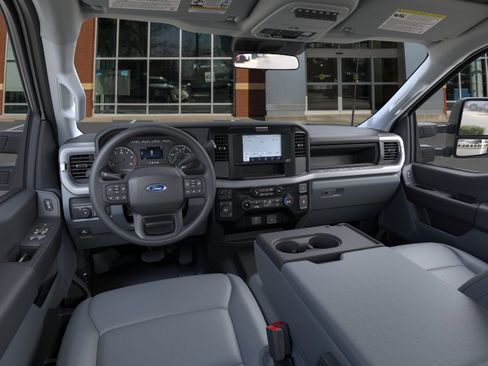 New 2026 Ford F350 XL AWD/4WD image 9