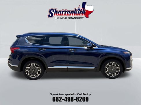 Used 2023 Hyundai Santa Fe Limited FWD image 4