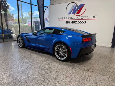 Used 2019 Chevrolet Corvette Grand Sport RWD image 2