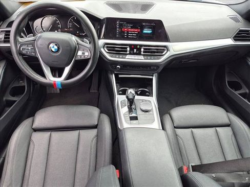 Used 2020 BMW 330i Sedan w/ Convenience Package RWD image 16