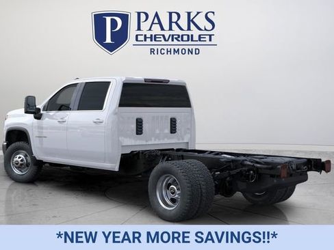 New 2025 Chevrolet Silverado 3500 W/T w/ WT Convenience Package image 3