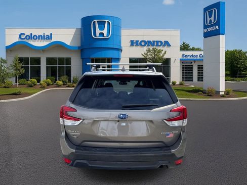 Used 2019 Subaru Forester Premium image 5