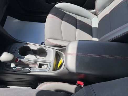 Used 2022 Chevrolet Equinox RS w/ LPO, Floor Liner Package AWD/4WD image 17