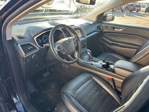 Used 2017 Ford Edge SEL w/ Equipment Group 201A image 14