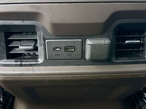 Used 2021 Chevrolet Silverado 1500 RST image 33