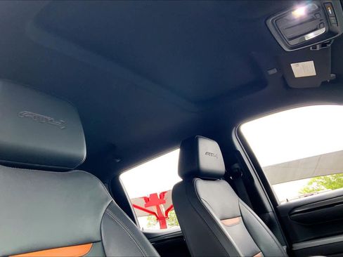 Used 2023 GMC Sierra 1500 AT4 image 14