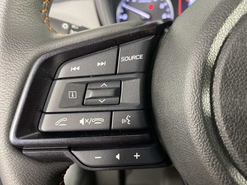Used 2025 Subaru Crosstrek 2.5i Limited AWD/4WD image 17