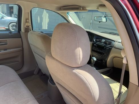 Used 2000 Ford Taurus SEL image 18