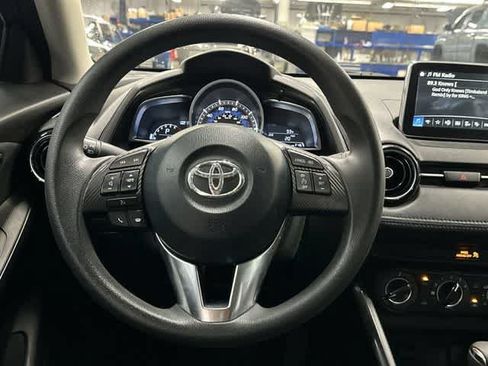 Used 2018 Toyota Yaris iA FWD image 15