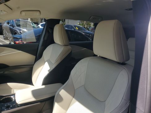 Certified 2024 Lexus RX 350 FWD w/ Technology Package image 17