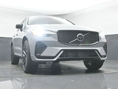 New 2026 Volvo XC60 T8 Ultra w/ Protection Package Premier image 38