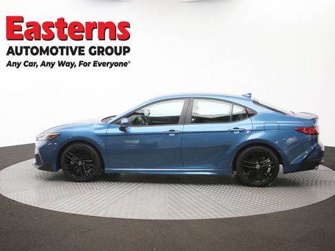 Used 2025 Toyota Camry SE FWD image 61