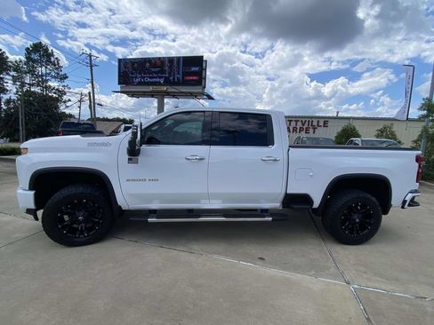 Used 2020 Chevrolet Silverado 2500 High Country w/ Technology Package AWD/4WD image 5