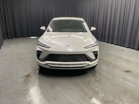 New 2026 Buick Envista Avenir FWD image 9