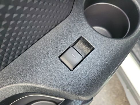 Used 2021 Toyota C-HR LE image 14